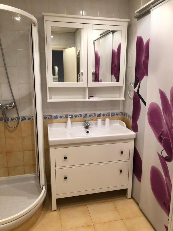 Appartement Lumineux, Avec Balcon, A 200M De La Plage Андай Екстер'єр фото